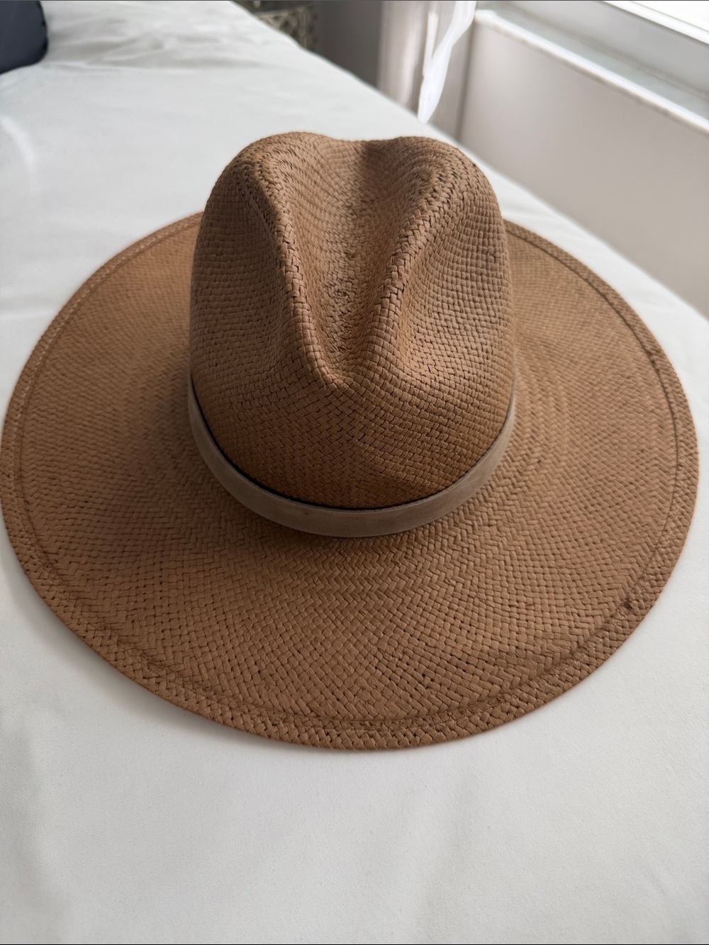 Janessa Leone Brown Wide-Brim Straw Fedora Hat - Classic Womens Sun Hat